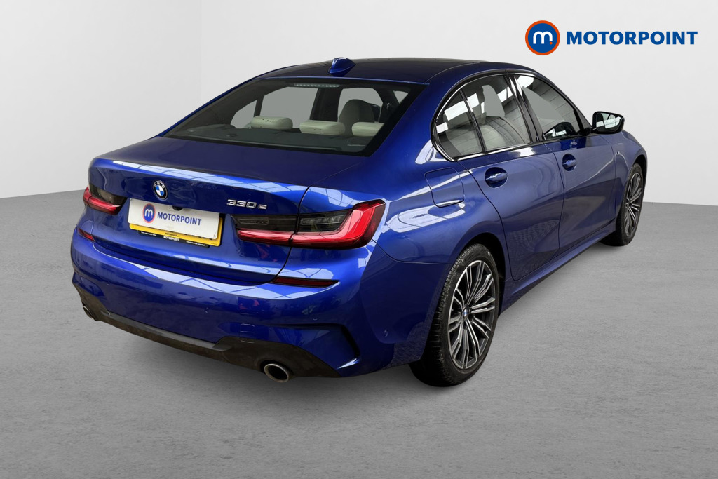 BMW 3 Series M Sport Automatic Petrol Plug-In Hybrid Saloon - Stock Number (1501729) - Drivers side rear corner