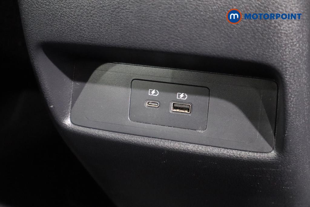 Nissan Qashqai N-Connecta Manual Petrol SUV - Stock Number (1503225) - 13th supplementary image