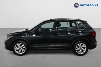 Volkswagen Tiguan Life Automatic Petrol SUV - Stock Number (1504506) - Passenger side