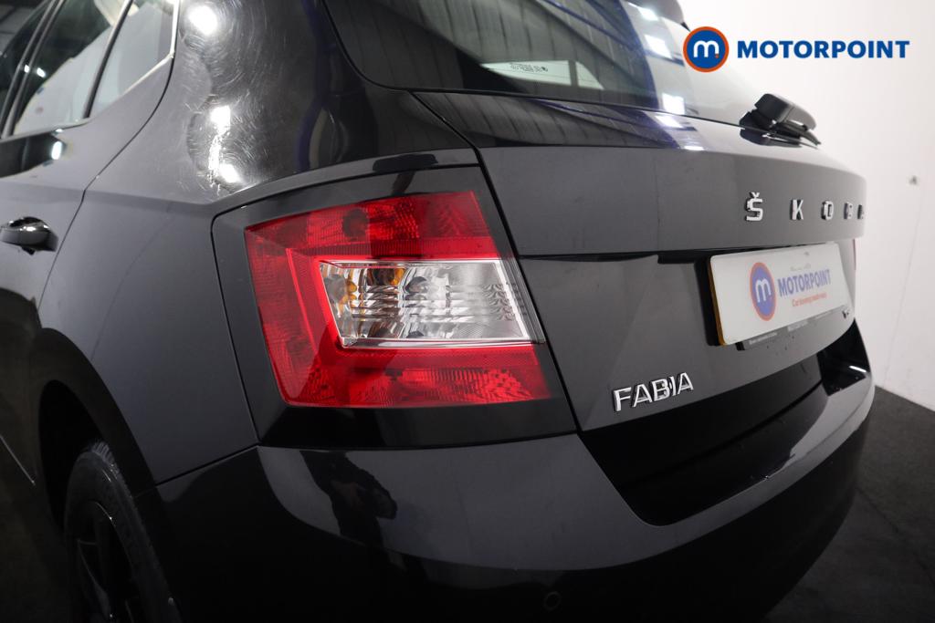 Skoda Fabia SE Manual Petrol Hatchback - Stock Number (1504727) - 19th supplementary image