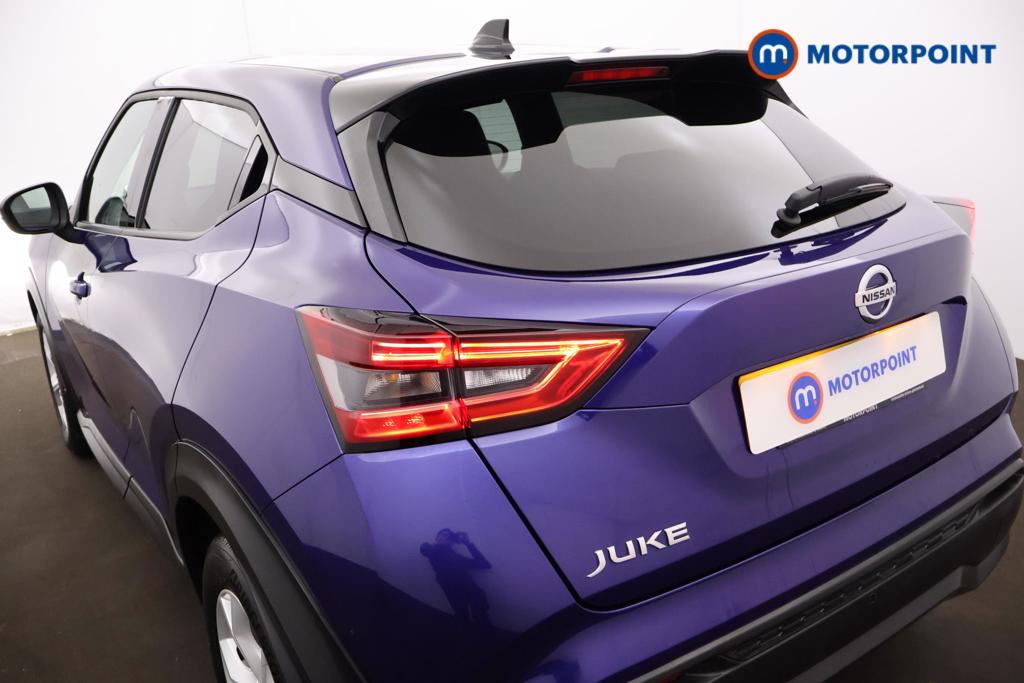 Nissan Juke N-Connecta Automatic Petrol SUV - Stock Number (1506835) - 16th supplementary image