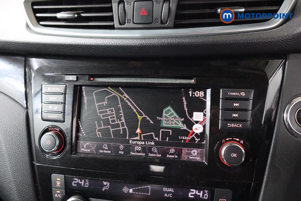 Nissan Qashqai N-Connecta Automatic Petrol SUV - Stock Number (1481932) - 7th supplementary image