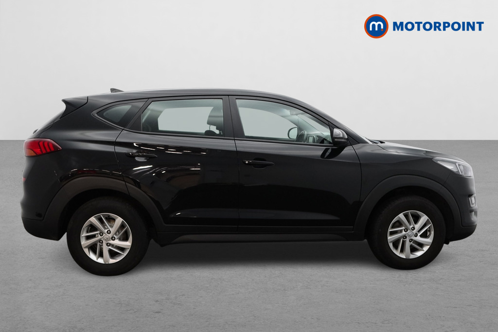 Hyundai Tucson S Connect Manual Petrol SUV - Stock Number (1495151) - Drivers side