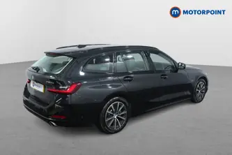 BMW 3 Series Sport Automatic Petrol Plug-In Hybrid Estate - Stock Number (1501872) - Drivers side rear corner