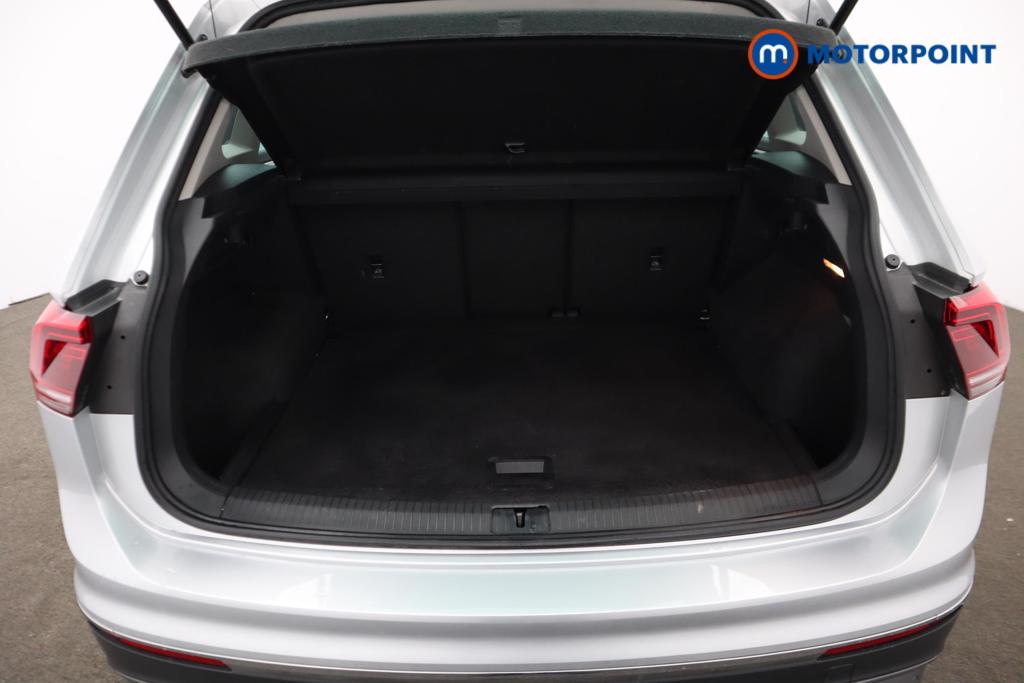 Volkswagen Tiguan SEL Automatic Petrol SUV - Stock Number (1502397) - 5th supplementary image