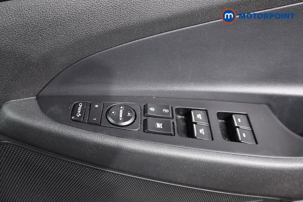 Hyundai Tucson Se Nav Manual Petrol SUV - Stock Number (1506542) - 14th supplementary image