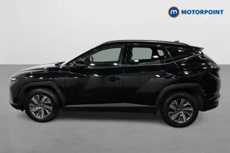 Hyundai Tucson Se Connect Manual Petrol SUV - Stock Number (1499585) - Passenger side