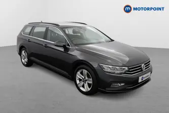 Volkswagen Passat SE Automatic Diesel Estate - Stock Number (1403830) - Drivers side front corner