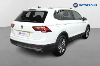 Volkswagen Tiguan Allspace SEL Automatic Petrol SUV - Stock Number (1503230) - Drivers side rear corner