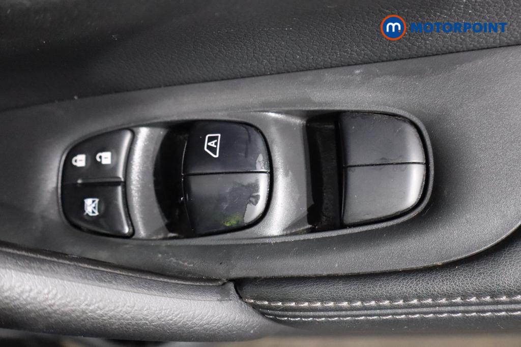 Nissan X-Trail Tekna Automatic Diesel SUV - Stock Number (1504163) - 23rd supplementary image