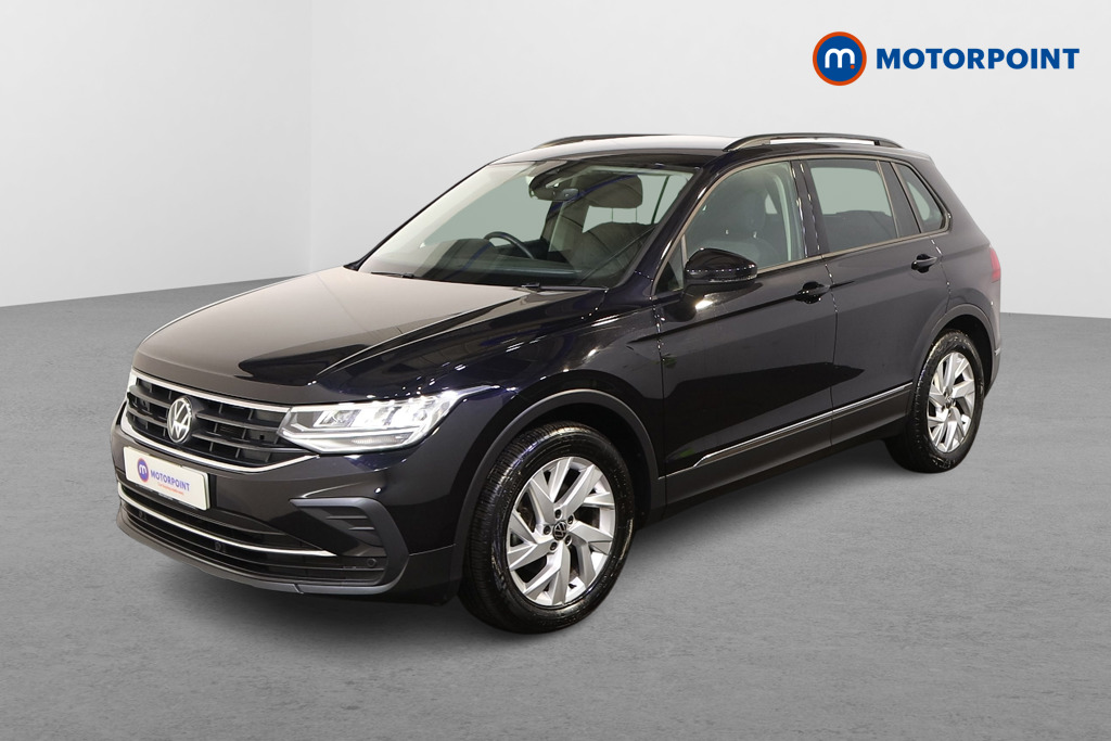 Volkswagen Tiguan Life Manual Diesel SUV - Stock Number (1496927) - Passenger side front corner