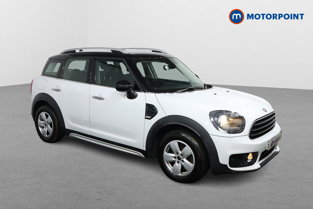 Mini Countryman Cooper Automatic Petrol SUV - Stock Number (1499053) - Drivers side front corner