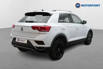 Volkswagen T-Roc Active Manual Petrol SUV - Stock Number (1501822) - Drivers side rear corner