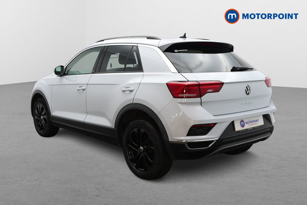 Volkswagen T-Roc Active Manual Petrol SUV - Stock Number (1501822) - Passenger side rear corner