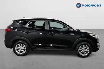 Hyundai Tucson Se Nav Manual Petrol SUV - Stock Number (1501970) - Drivers side