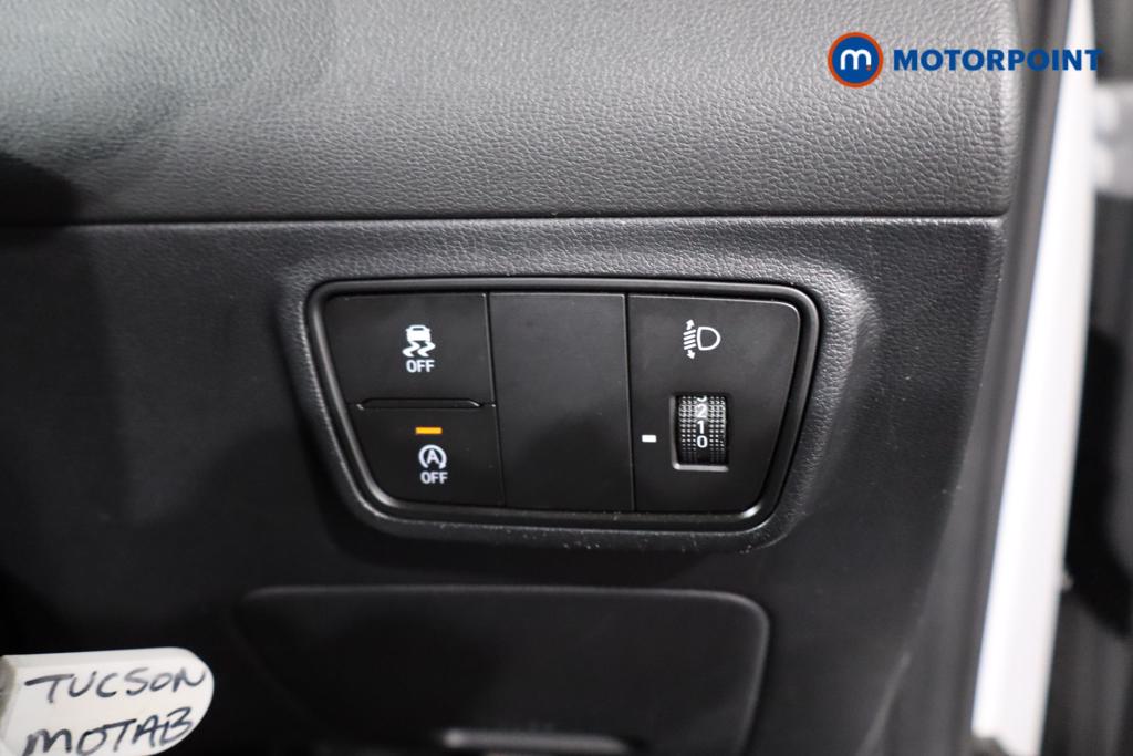 Hyundai Tucson Se Connect Manual Petrol SUV - Stock Number (1503331) - 14th supplementary image