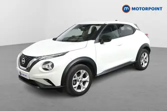 Nissan Juke N-Connecta Automatic Petrol SUV - Stock Number (1504503) - Passenger side front corner