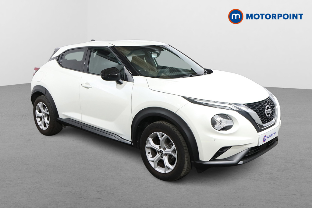 Nissan Juke N-Connecta Automatic Petrol SUV - Stock Number (1504503) - Drivers side front corner