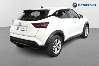 Nissan Juke N-Connecta Automatic Petrol SUV - Stock Number (1504503) - Drivers side rear corner