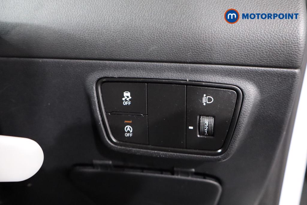 Hyundai Tucson Se Connect Manual Petrol SUV - Stock Number (1505295) - 14th supplementary image