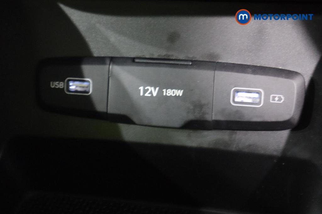 Hyundai Tucson Se Connect Manual Petrol SUV - Stock Number (1506078) - 14th supplementary image