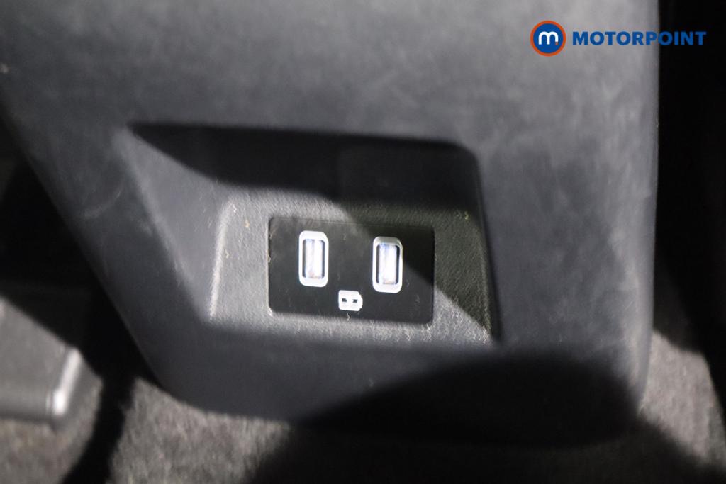 Hyundai Tucson Se Connect Manual Petrol SUV - Stock Number (1506078) - 16th supplementary image