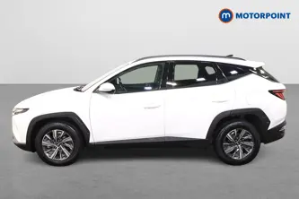 Hyundai Tucson Se Connect Manual Petrol SUV - Stock Number (1506229) - Passenger side