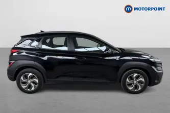 Hyundai Kona Se Connect Automatic Petrol-Electric Hybrid SUV - Stock Number (1502033) - Drivers side