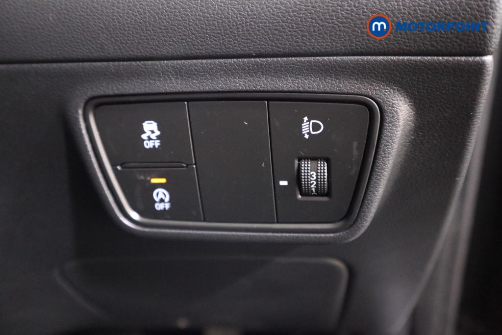 Hyundai Tucson Se Connect Manual Petrol SUV - Stock Number (1506228) - 9th supplementary image