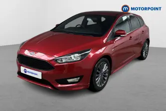 Ford Focus St-Line Manual Diesel Hatchback - Stock Number (1487193) - Passenger side front corner