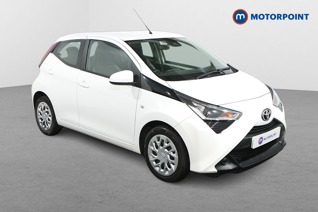 Toyota Aygo X-Play Automatic Petrol Hatchback - Stock Number (1488443) - Drivers side front corner