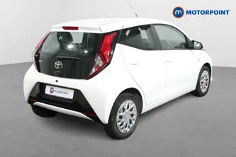 Toyota Aygo X-Play Automatic Petrol Hatchback - Stock Number (1488443) - Drivers side rear corner