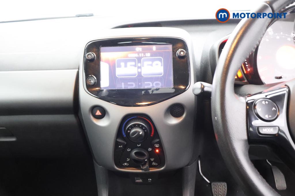 Toyota Aygo X-Play Manual Petrol Hatchback - Stock Number (1496852) - 5th supplementary image