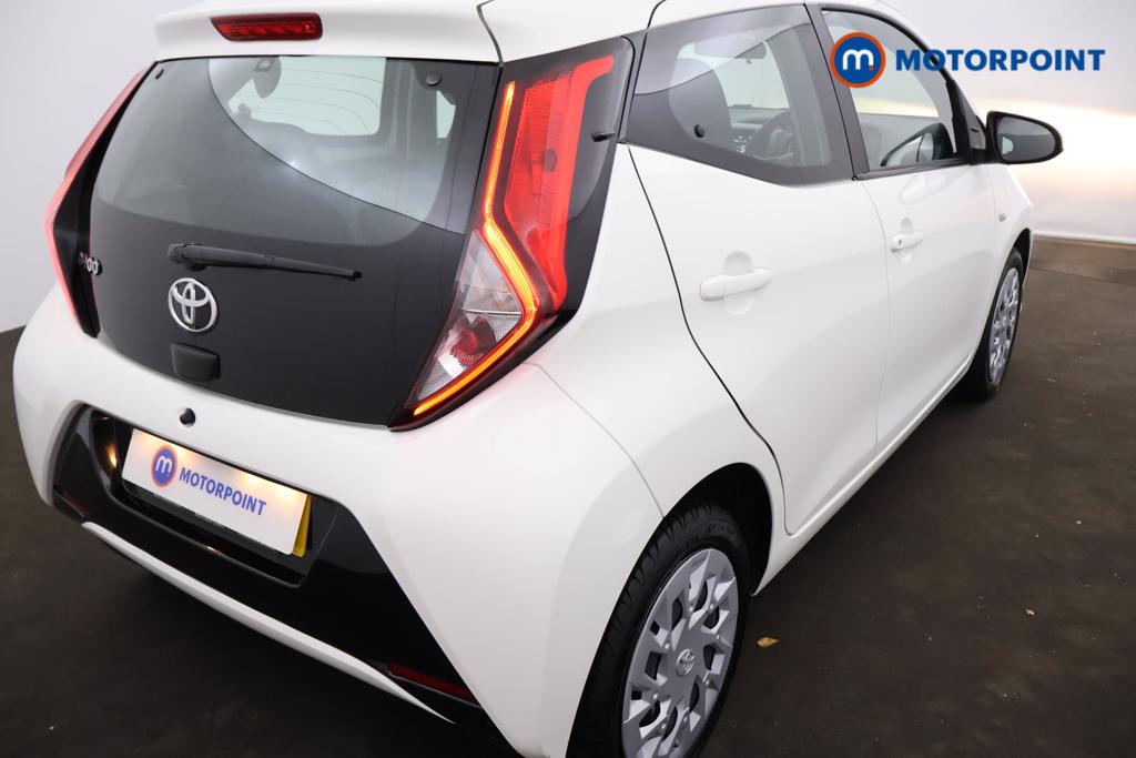 Toyota Aygo X-Play Manual Petrol Hatchback - Stock Number (1496852) - 15th supplementary image