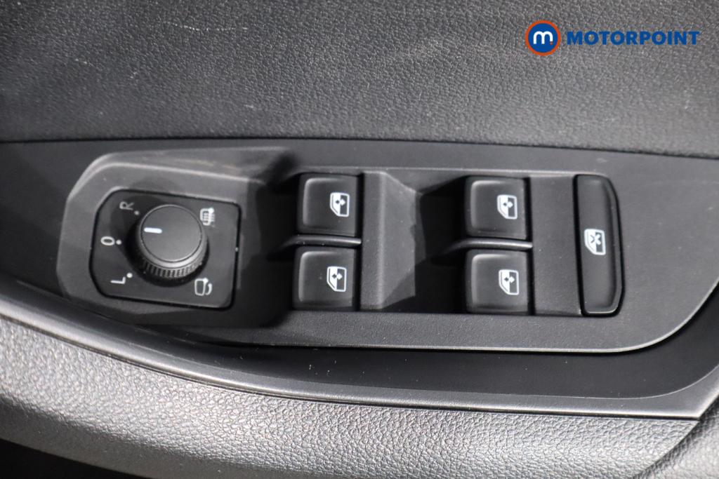 Skoda Karoq Se Drive Manual Petrol SUV - Stock Number (1500520) - 22nd supplementary image