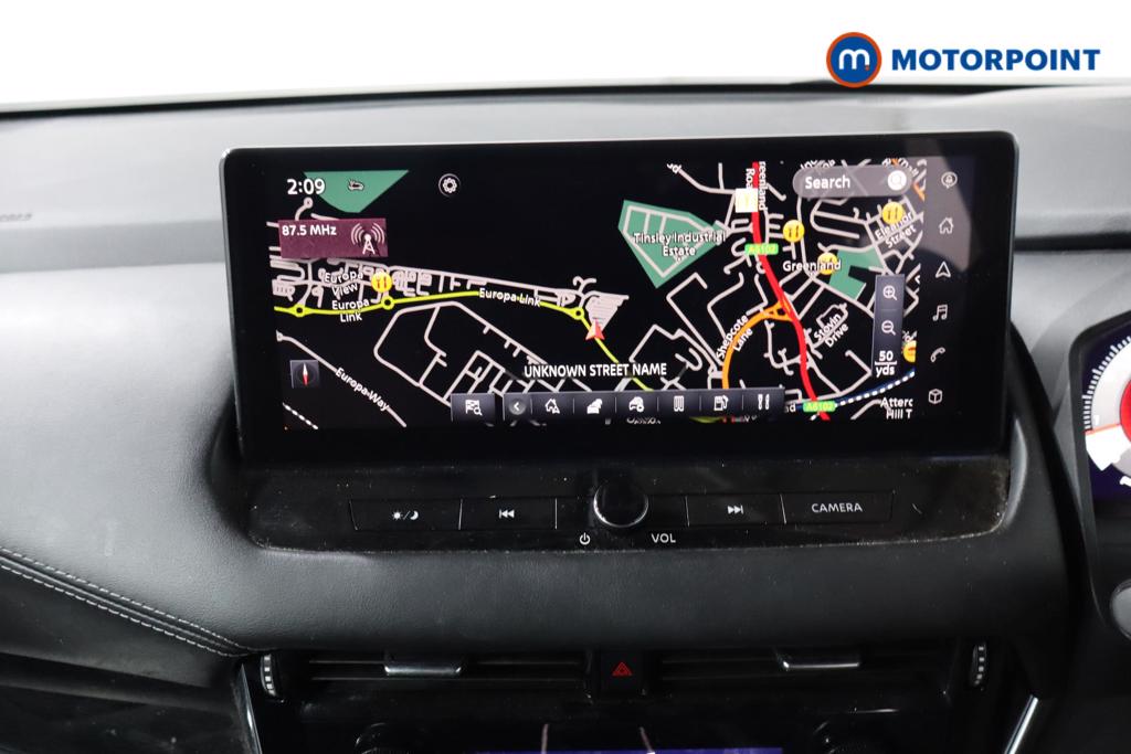 Nissan Qashqai N-Connecta Automatic Petrol SUV - Stock Number (1500553) - 2nd supplementary image