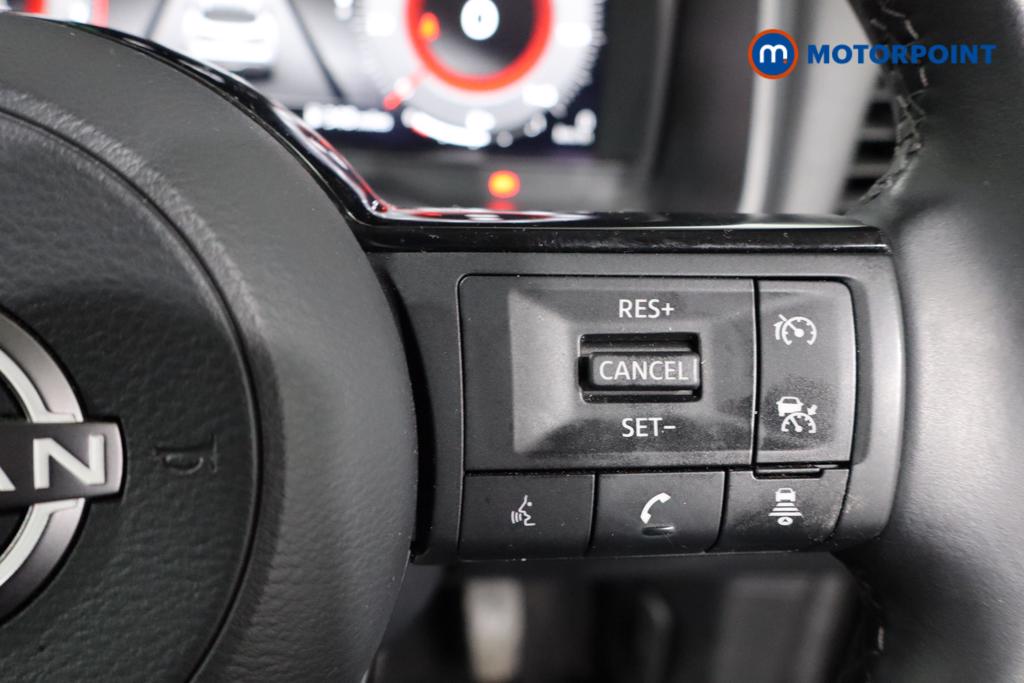 Nissan Qashqai N-Connecta Manual Petrol SUV - Stock Number (1501560) - 12th supplementary image