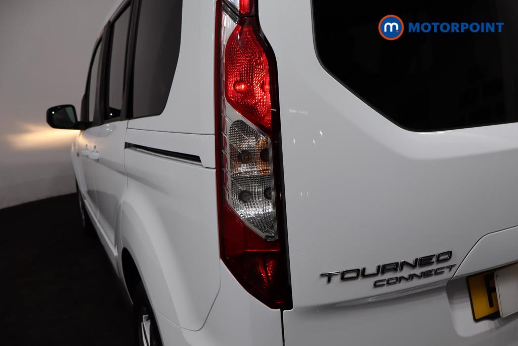 Ford Tourneo Connect Titanium Manual Diesel People Carrier - Stock Number (1503922) - 28th supplementary image