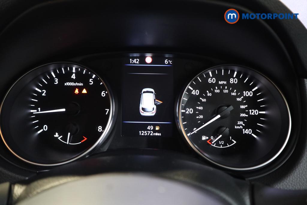 Nissan Qashqai N-Motion Manual Petrol SUV - Stock Number (1505094) - 5th supplementary image