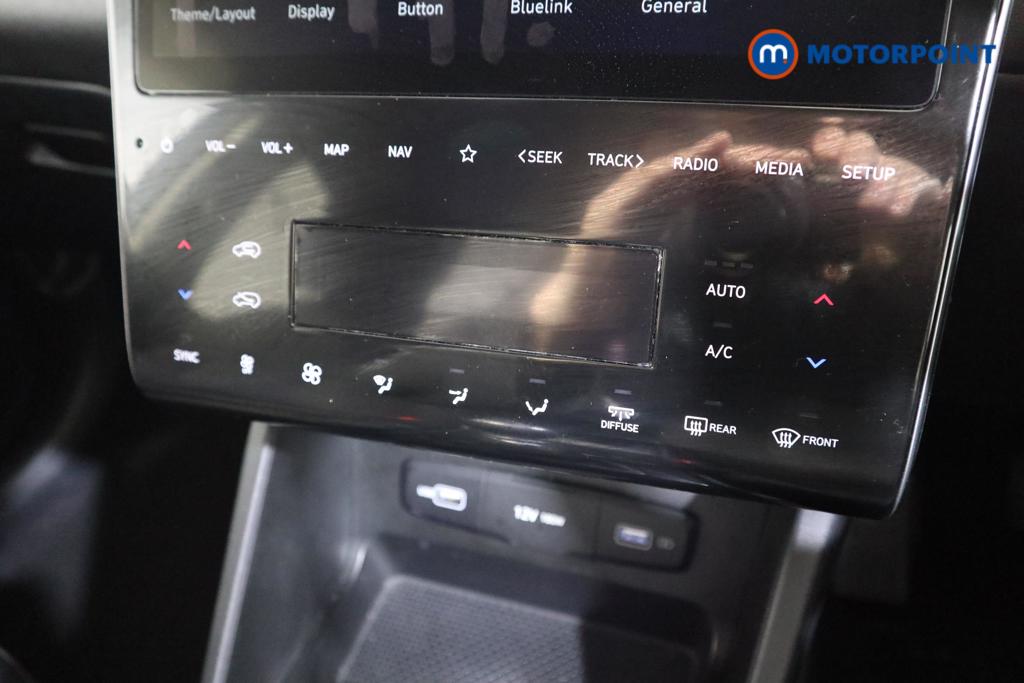 Hyundai Tucson Se Connect Manual Petrol SUV - Stock Number (1506193) - 7th supplementary image