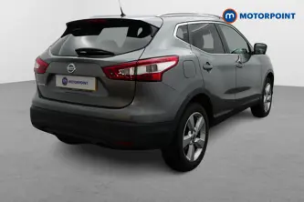 Nissan Qashqai N-Connecta Manual Diesel SUV - Stock Number (1495268) - Drivers side rear corner