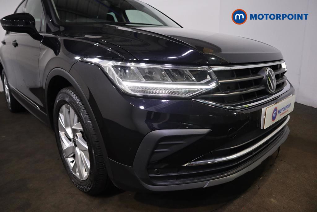 Volkswagen Tiguan Life Automatic Petrol SUV - Stock Number (1496916) - 25th supplementary image