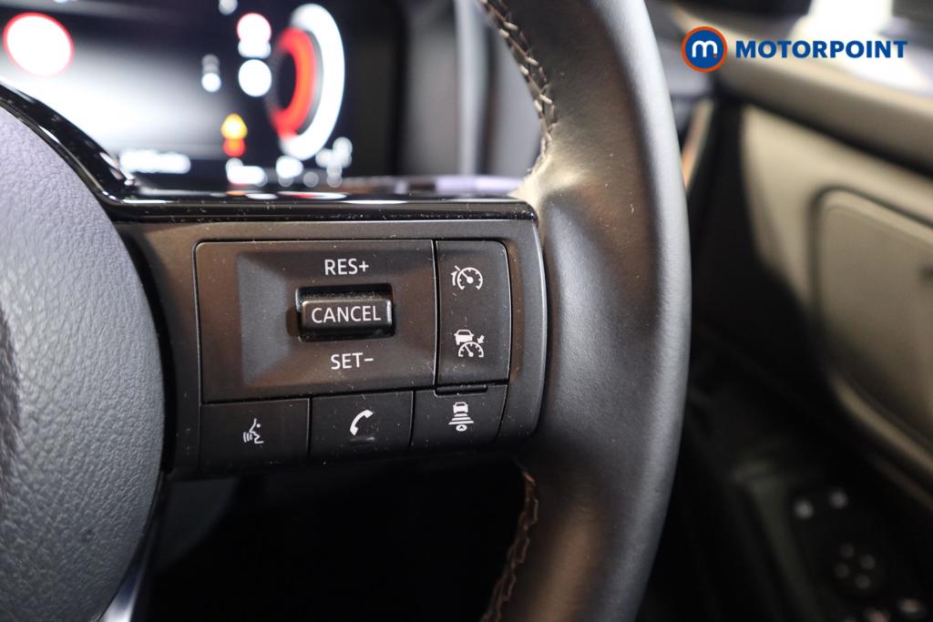 Nissan Qashqai N-Connecta Manual Petrol SUV - Stock Number (1504924) - 4th supplementary image