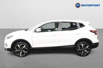 Nissan Qashqai N-Motion Manual Petrol SUV - Stock Number (1505027) - Passenger side