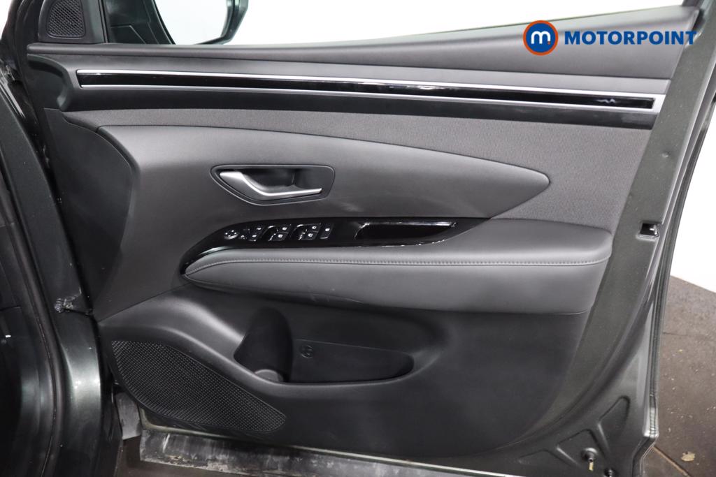 Hyundai Tucson Se Connect Manual Petrol SUV - Stock Number (1506101) - 16th supplementary image