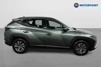 Hyundai Tucson Se Connect Manual Petrol SUV - Stock Number (1506101) - Drivers side