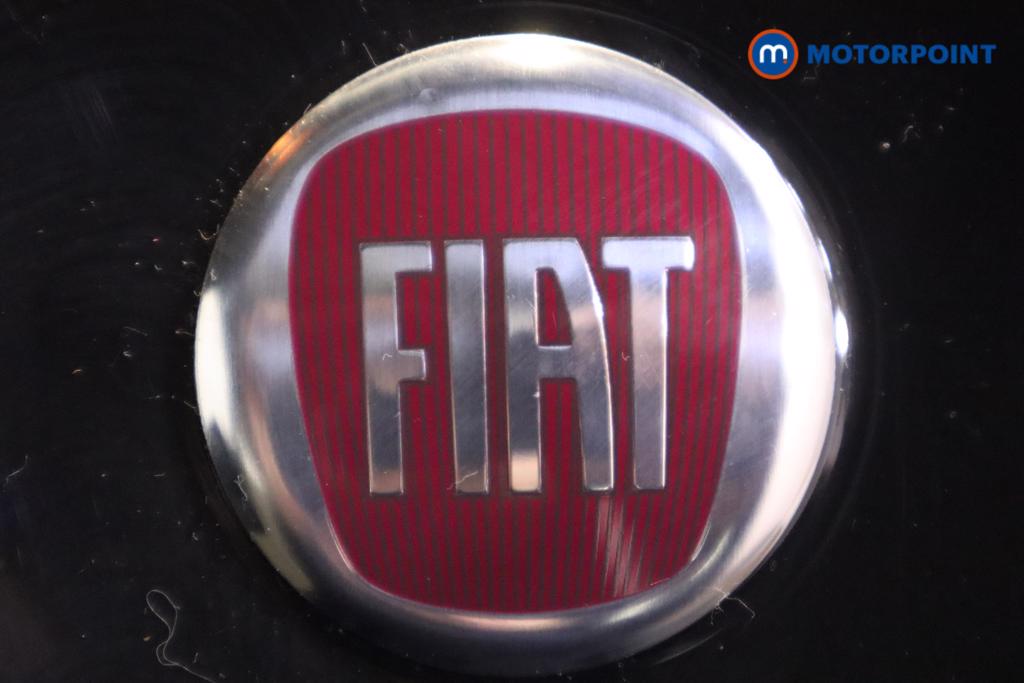 Fiat 500 Dolcevita Manual Petrol-Electric Hybrid Hatchback - Stock Number (1506521) - 10th supplementary image