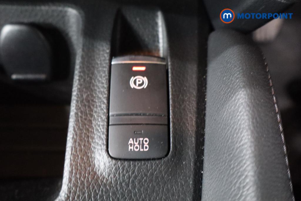 Nissan Qashqai N-Connecta Manual Petrol SUV - Stock Number (1501359) - 8th supplementary image