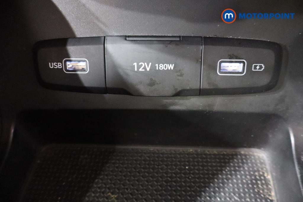 Hyundai Tucson Se Connect Manual Petrol SUV - Stock Number (1505265) - 8th supplementary image