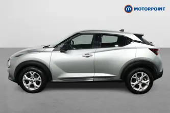 Nissan Juke N-Connecta Automatic Petrol SUV - Stock Number (1508000) - Passenger side